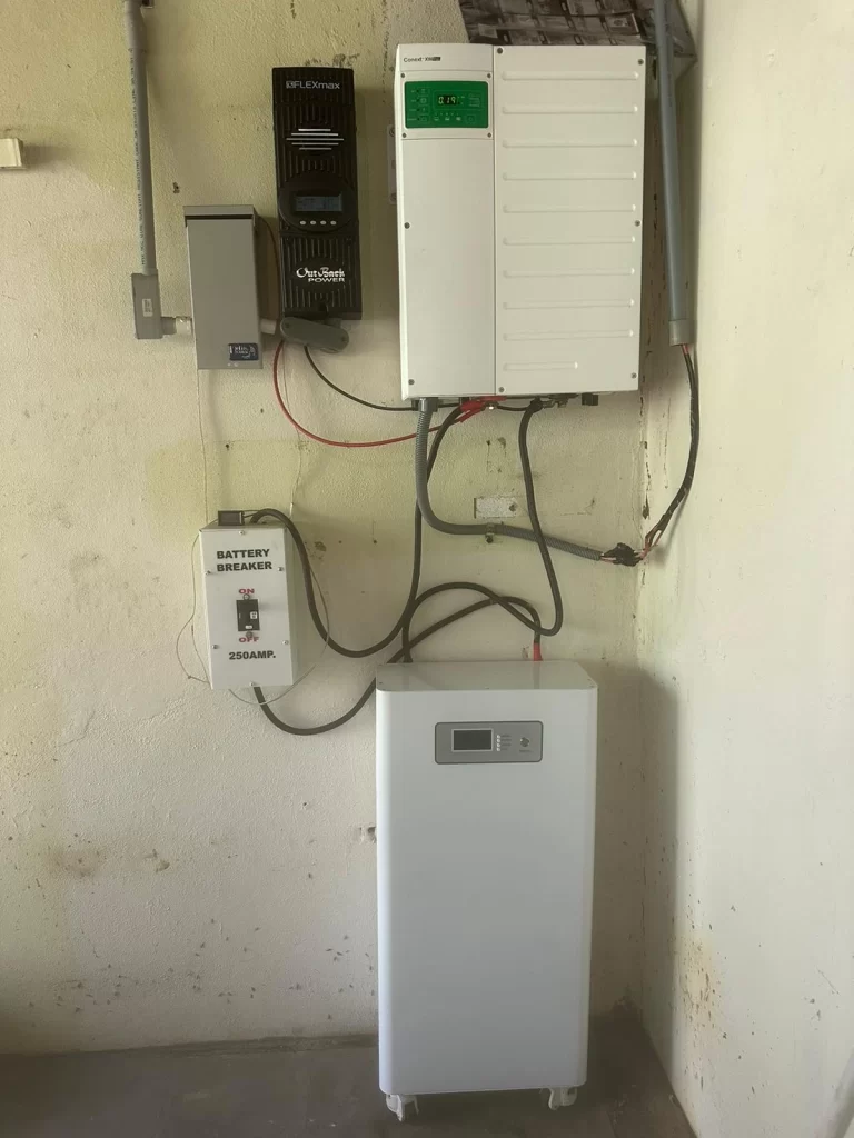 Hybrid inverter inverter & 15kwh lifepo4 battery